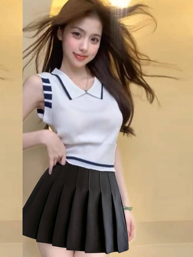 The opening ceremony of the University Student Games La Raoming Jianmei Dance Dance Series Korean version of summer V -neck fashion shirt set