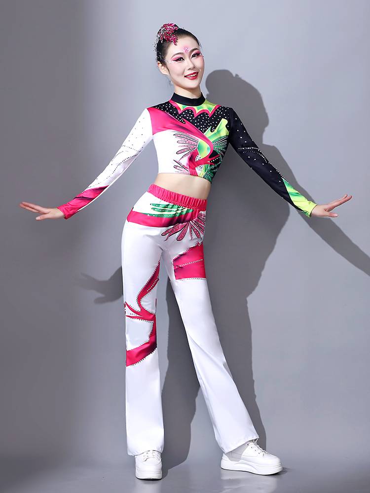 Customized aerobics performance clothing performance service students Volkswagen fitness gymnastics competition competitive Lala team clothing suits