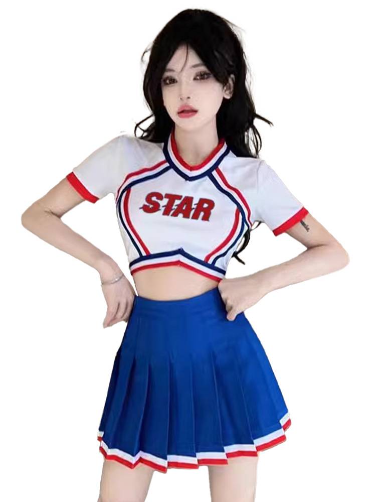 The opening ceremony of the University Student Games La La Team Bodybuilding Uniform Adult European Cup Football Baby Bar JK Uniform