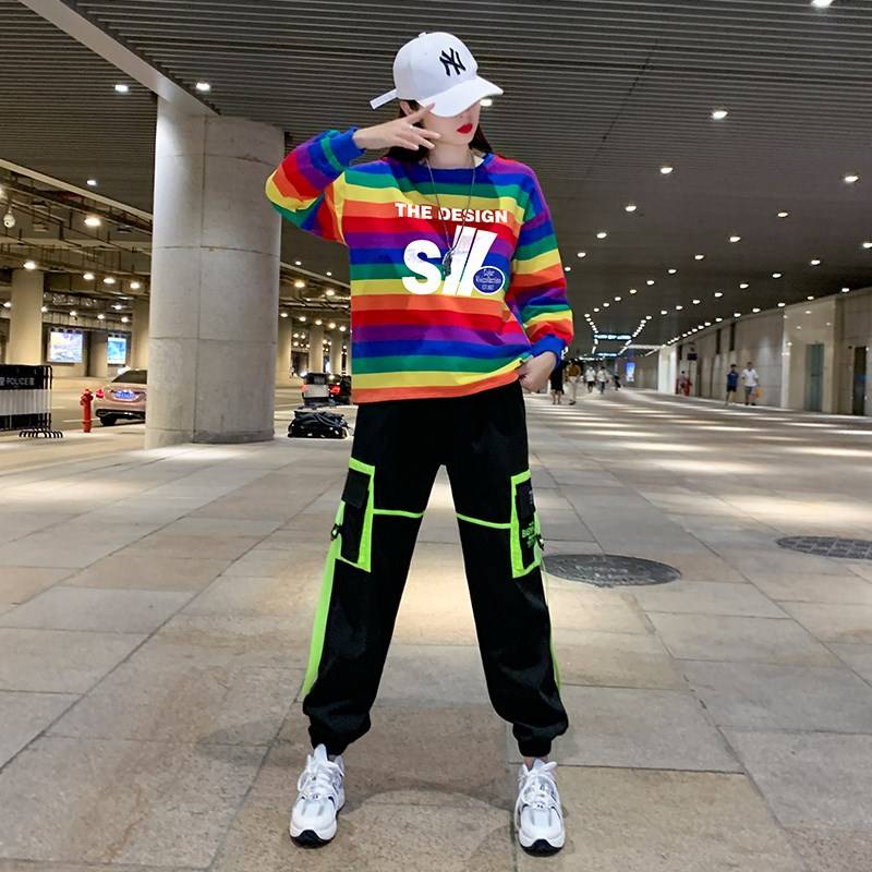 Spot jazz dance long sleeve performance service la la la la la lasses women's suits Korean female group adult W La La La Kajian beauty
