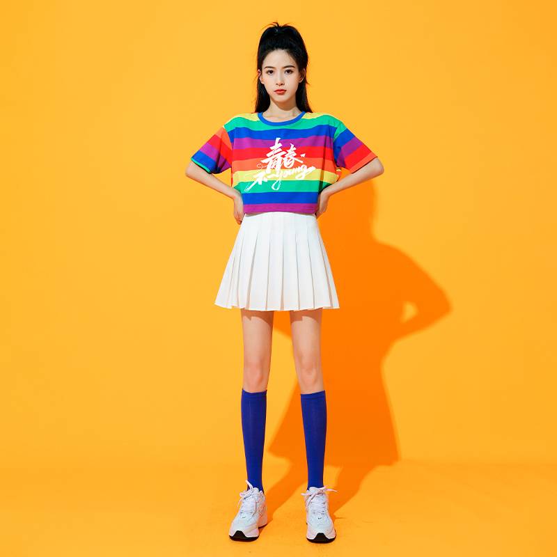 New adult cheerleading cheerleading team gymnastics performance clothing college student class service sports meeting group performance service