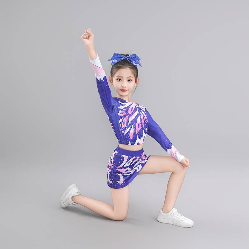 The new cheerleading competition clothing girl and children cheerleading sports competitive dance and gymnastics group performance service