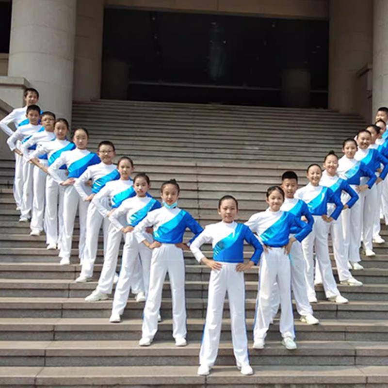 Primary and secondary school students radio gymnastics competition service gymnastics gymnastics watch show children's sports meeting performance dance service