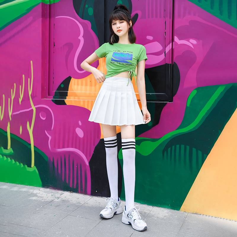 La La team clothing female Korean version of the female group gymnastic competition exposed navel set adult jazz dance pleated skirt performance clothing