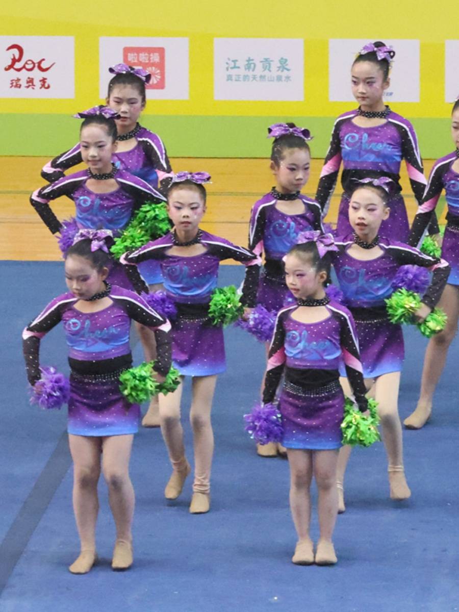 Custom cheerleading competition clothing cheerleading team performance fitness fucking suit dance suits new products 24 female men