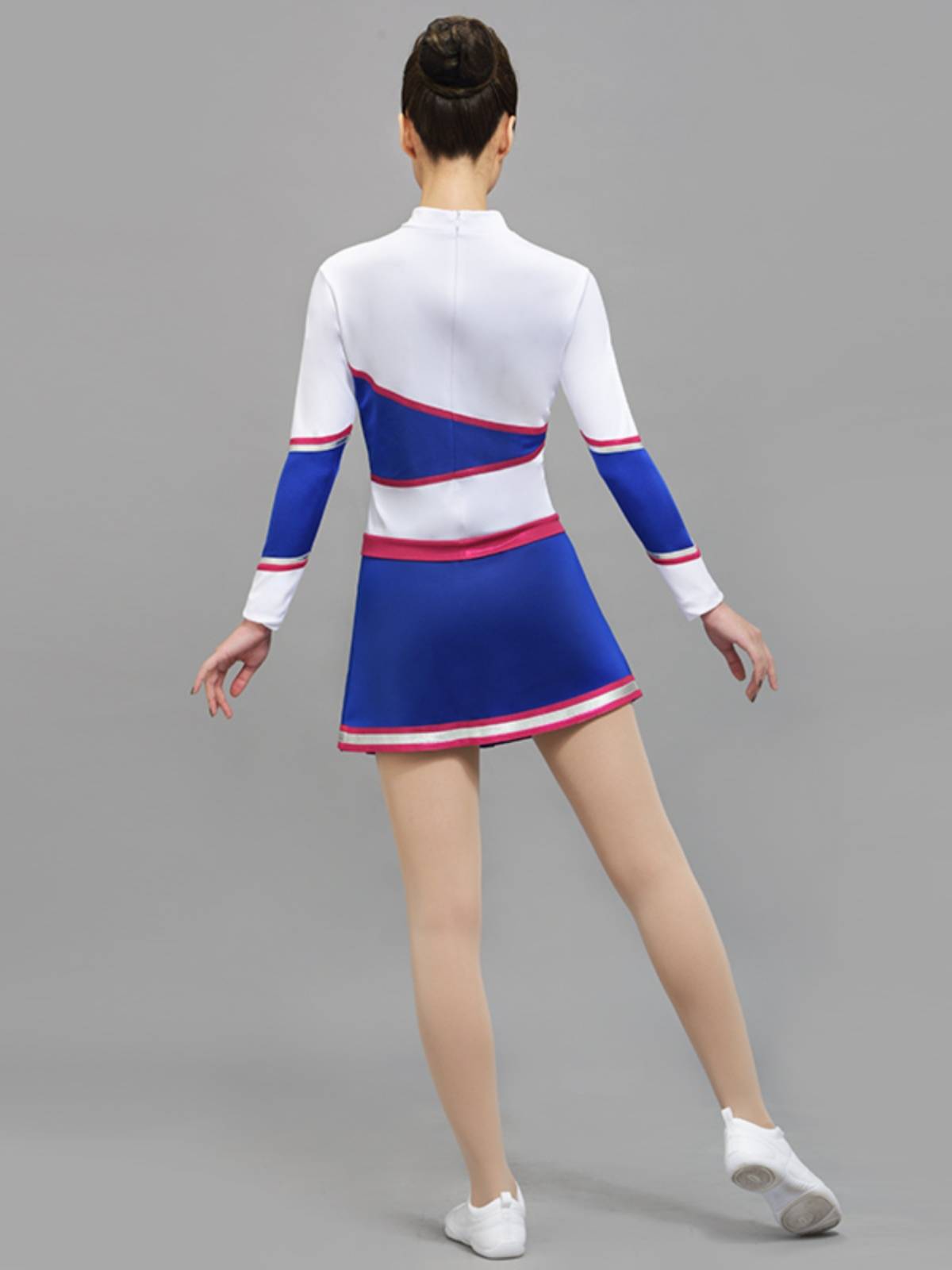 Cheerleader performance service adult art test sports gymnastics clothing cheerleading performance service gymnastics competition performance service
