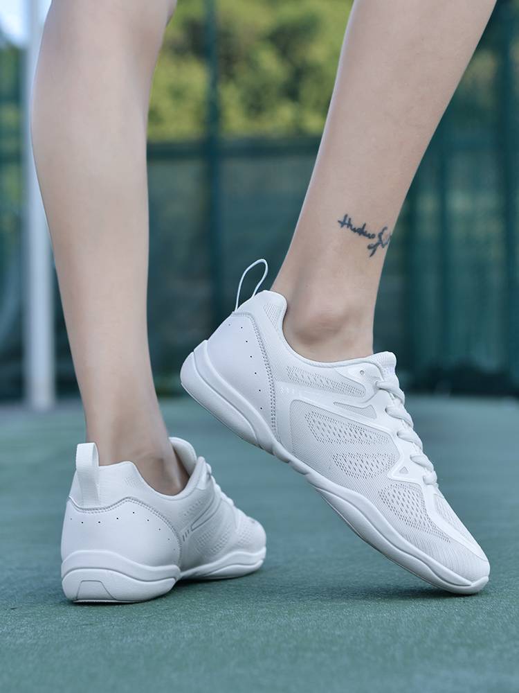 Yingrui La La Fuck Shoes Bodybuilding Shoes Competitive Bodybuilding Shoes La La Team Dance Shoes Competition Training Shoes Little White Shoes