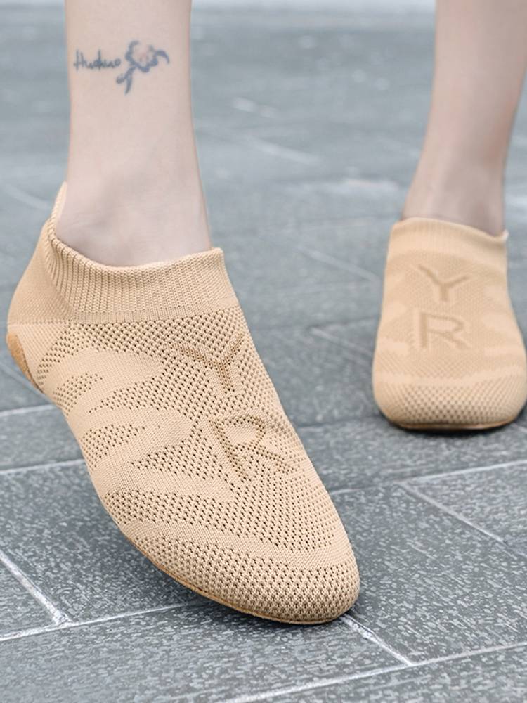 Yingrui new cheerleading shoe camel dance shoes children's female and female flesh -fucking shoes professional men's practice soft base