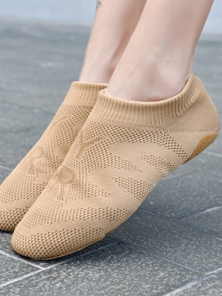Yingrui new cheerleading shoe camel dance shoes children's female and female flesh -fucking shoes professional men's practice soft base
