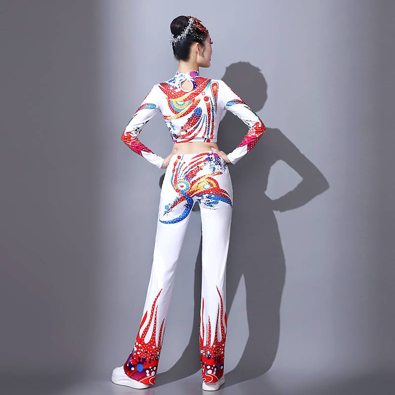 Bodybuilding, fitness dance fucking clothing radio gymnastics competition games show la la la la la la showing men and women sets