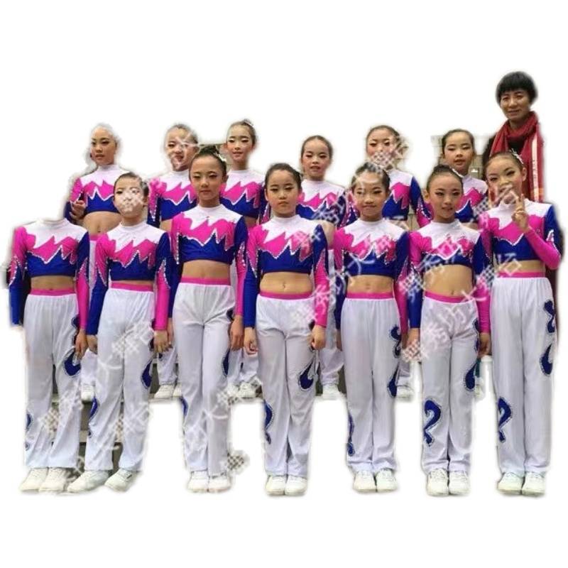 Professional custom -made aerobics performance clothing, performance service, la lawing, mass exercises, and competition clothing students