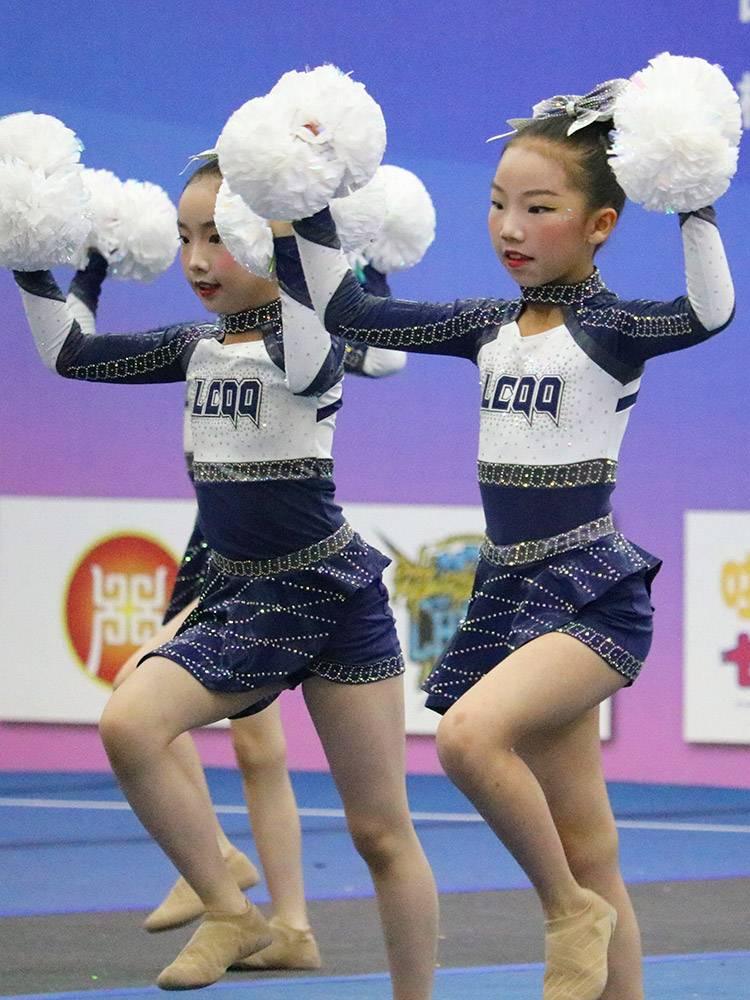 Custom cheerleading competition clothing cheerleading team performance fitness fucking suit dance dance dance service 23 new female men