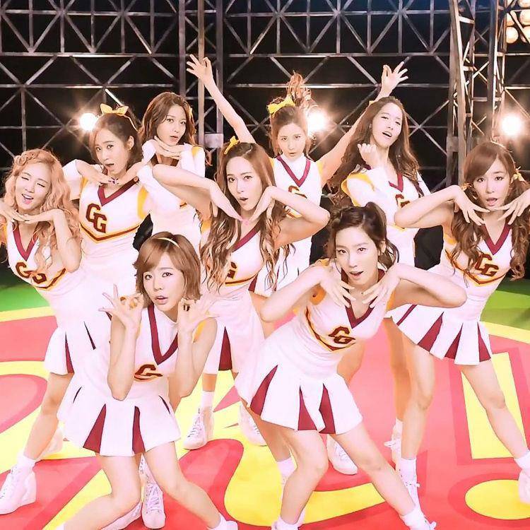 Women's group the same cheerleading annual clothing competition gymnastics clothing cheerleading team basketball baby team service competition performance