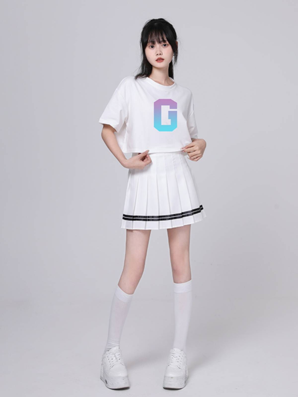 the korean women's kpop and the girls' show