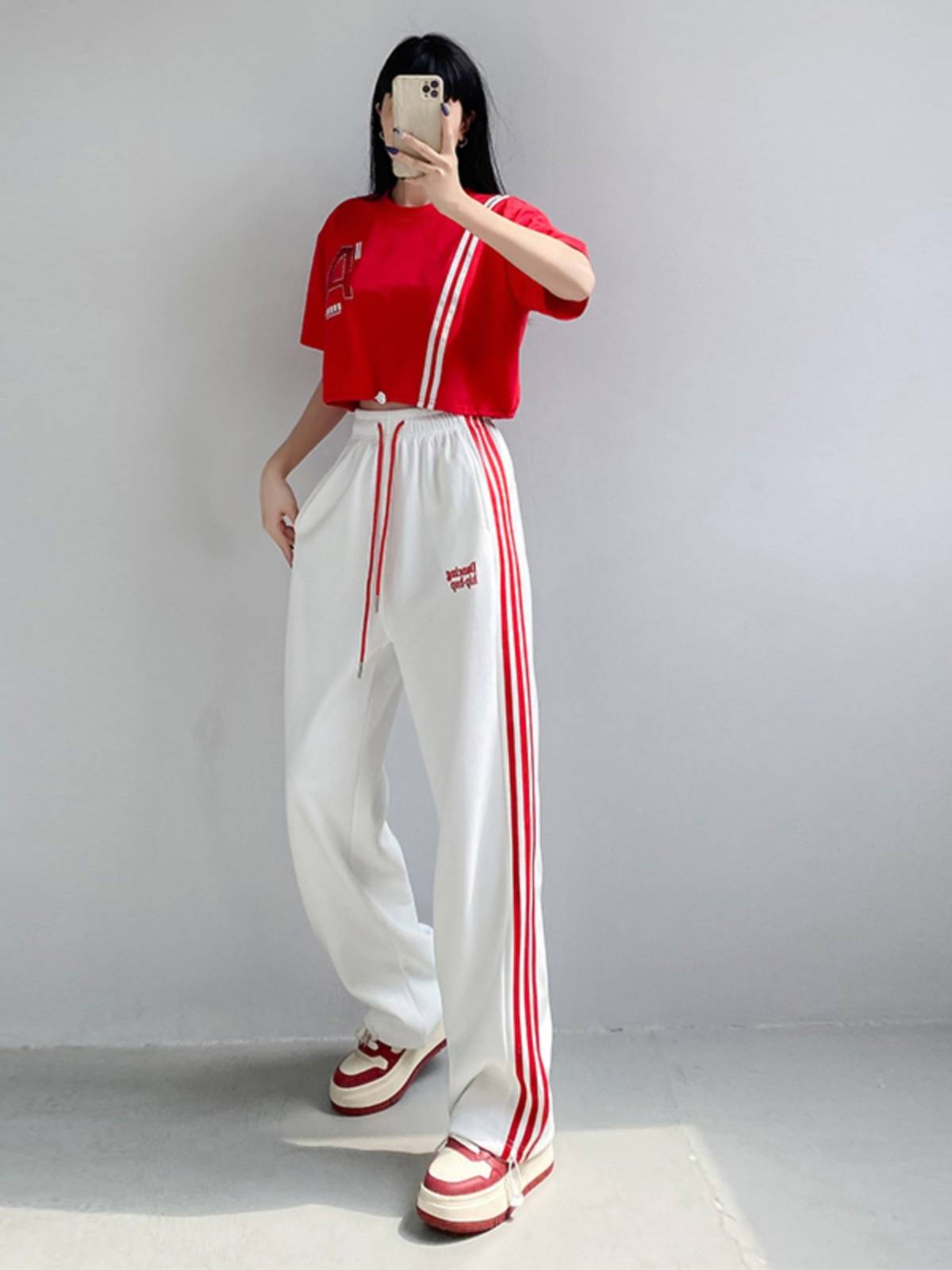 Short -sleeved La Raid Dance Bodybuilding Fuck Adult Lara Team Student Games Class Server Stage Performance Service