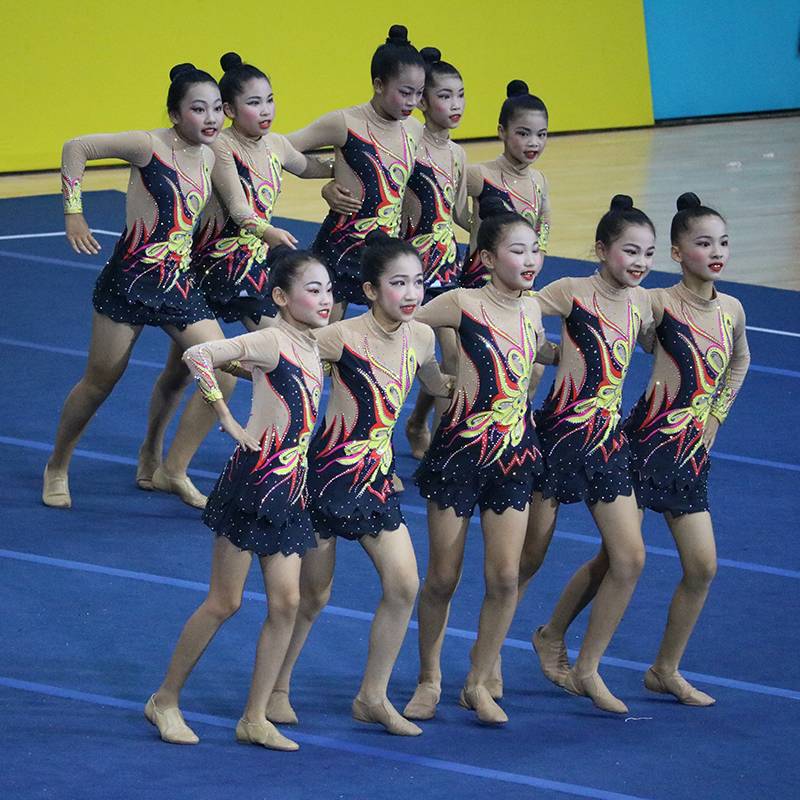 Custom cheerleading competition clothing La cheerleading fitness fucking, clothing, laala team clothing new model 19 sets of female men