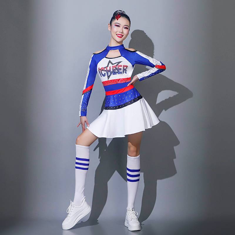 Lara team performed adult fitness and fitness exercise gymnastics competition group La La Raoming dance clothing men and women