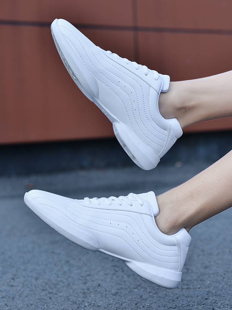Yingrui Athletic Bodybuilding Shoes La Fuck Shoes Bodybuilding Shoes La La Team Dance Shoes Competition Special Shoes Little White Shoes