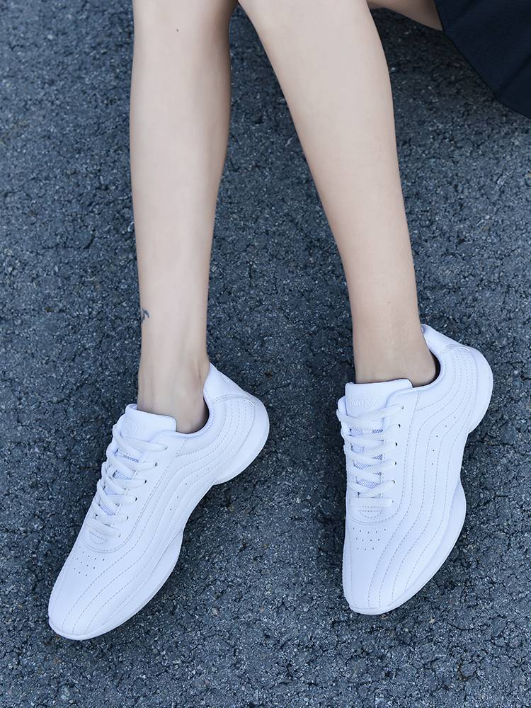 Yingrui Athletic Bodybuilding Shoes La Fuck Shoes Bodybuilding Shoes La La Team Dance Shoes Competition Special Shoes Little White Shoes