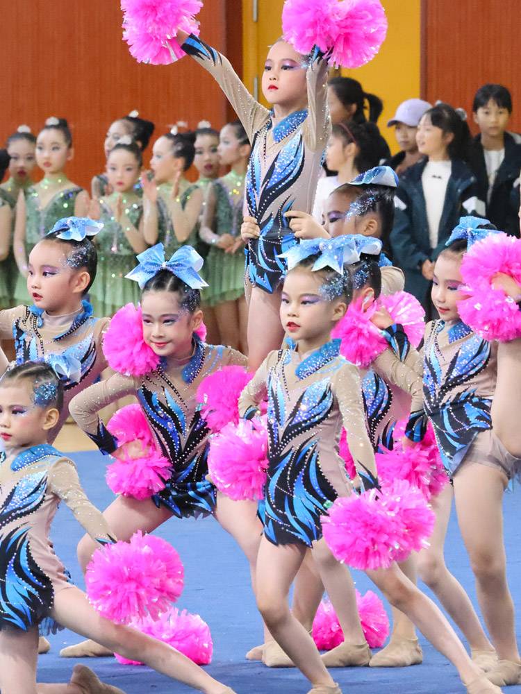Custom cheerleading competition clothing cheerleading team performance fitness fucking suit dance suits new products 24 female men