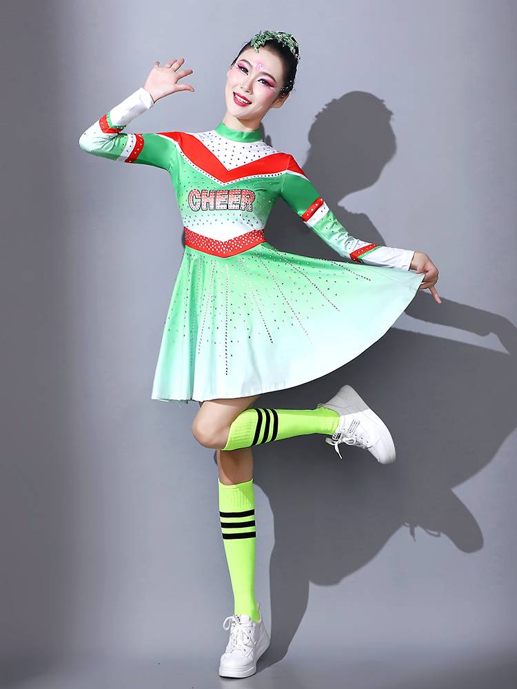 Lala team service gymnastics dance performance clothing performance service primary and secondary school students cheerleading mass bodybuilding service