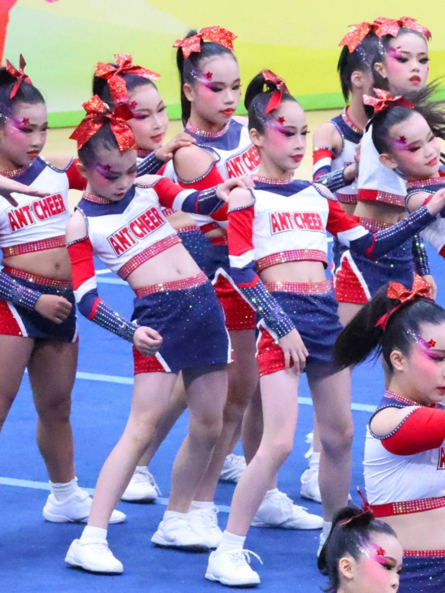 Customized Lala fuck clothing cheerleading team clothing competitive gymnastics clothing performance service students 24 new men