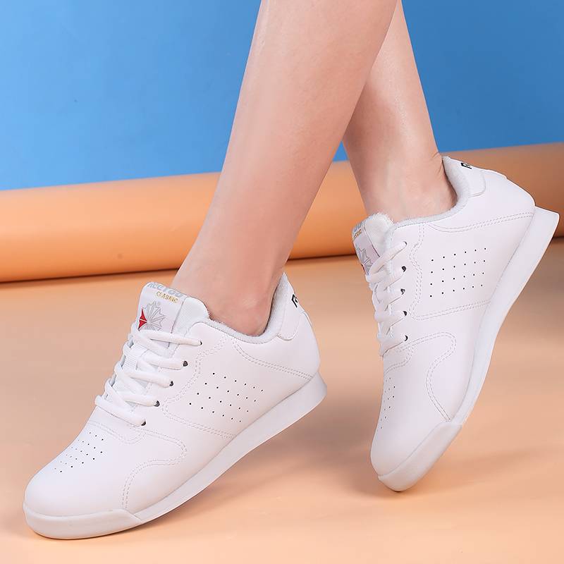 Competitive Jianmei Shoes Female Skills Comfortable La Raid Fuck Dance Shoes Children's Training Competition Little White Shoes Gymnastics Shoes