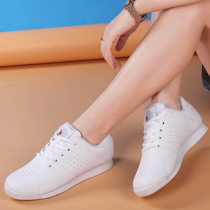 Competitive Jianmei Shoes Female Skills Comfortable La Raid Fuck Dance Shoes Children's Training Competition Little White Shoes Gymnastics Shoes