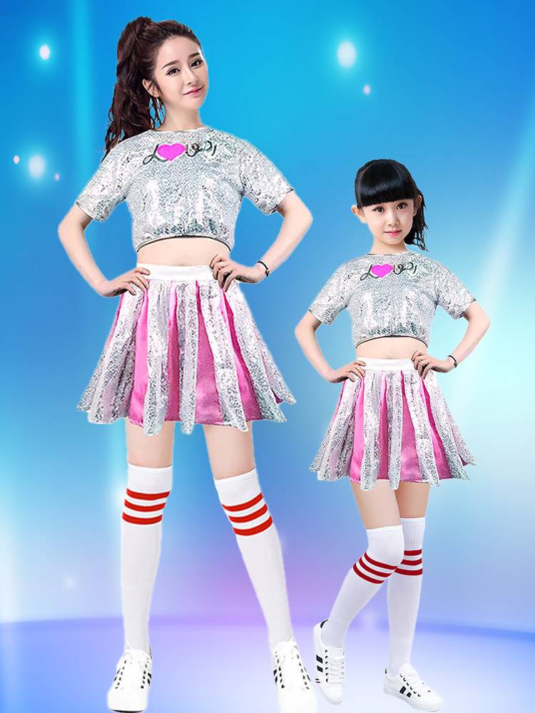The opening ceremony of the Elementary School Games Performance Service La La La La Raoming performance service adult sequins modern dance clothing