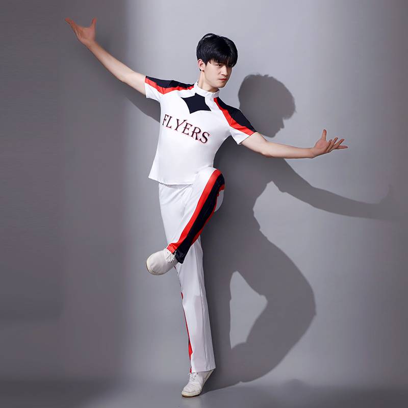 The new cheerleading team show performance service la la la fucking service Lala team aerobic bodybuilding gymnastics clothing men and women