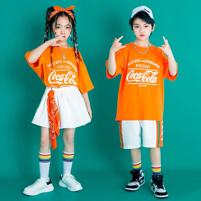 Factory selling Liuyi children cheerleading team performance V service elementary school sports meeting opening ceremony team service team Lara team