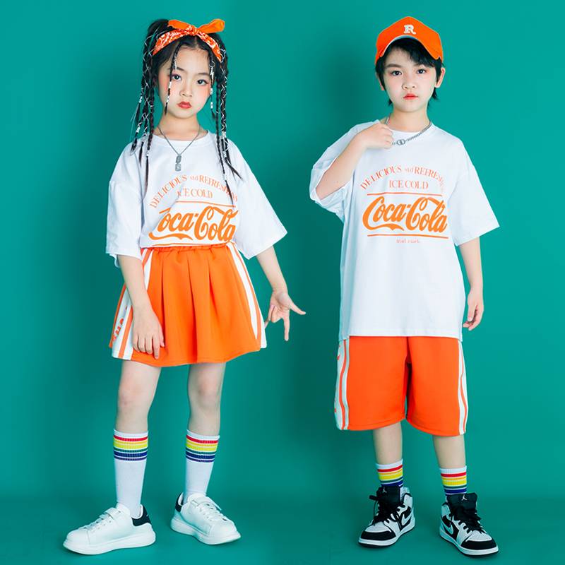 Factory selling Liuyi children cheerleading team performance V service elementary school sports meeting opening ceremony team service team Lara team