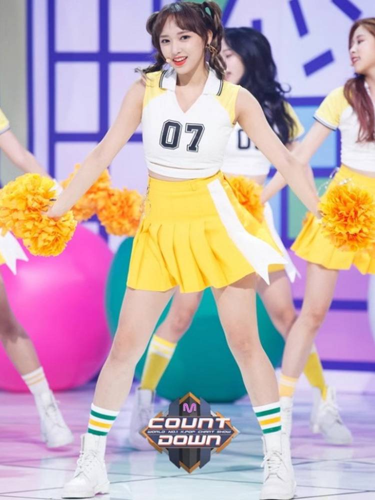 Women's team played basketball baby performance la la la la la la teamed dance clothing female student sports meeting performance service