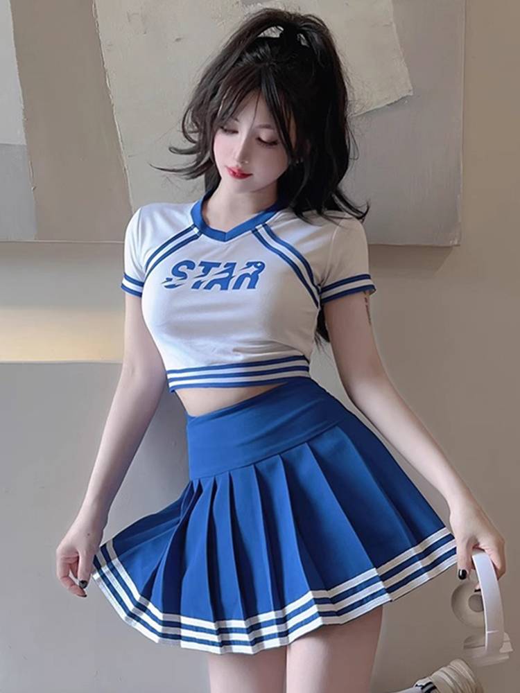 ♪ Soccer baby cheerleading ♪
