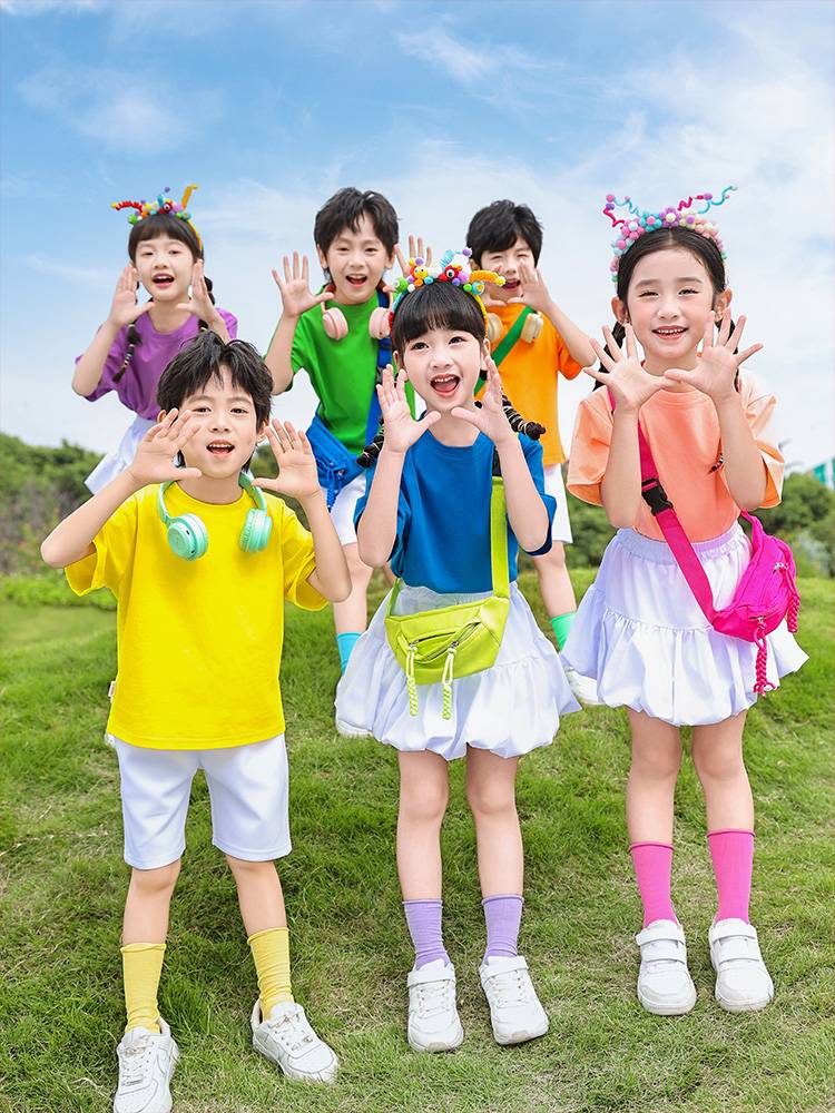 Kindergarten 61 performance service short -sleeved T -shirt color elementary school students' class service cheerleader graduates to decorate brothers and siblings