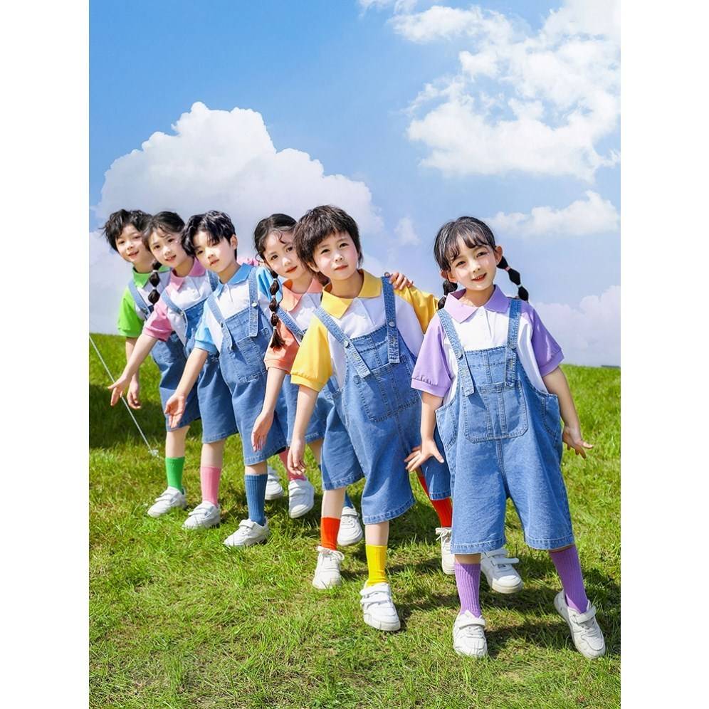 Barlabara Kindergarten Garden Server Summer Games La La team group service small high -level sense