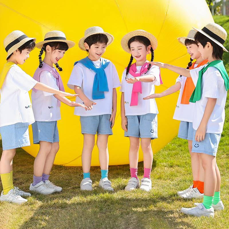 Children's performance service jeans set Kindergarten graduation photos candy color shawl autumn primary school students la la la team performance