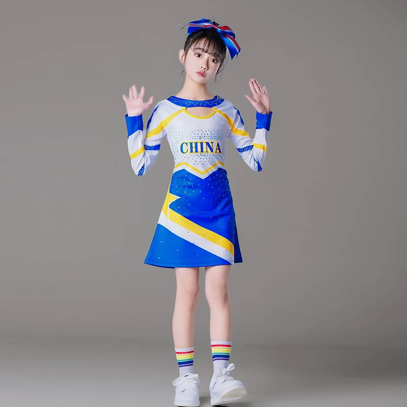 Children cheerleading team performance clothing group primary and secondary school sports meeting opening ceremony of Lara team competition performance clothing