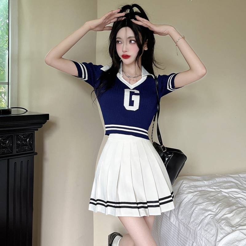 ♪ Soccer baby cheerleading ♪