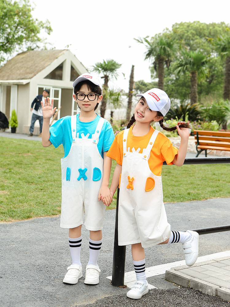 Children's kindergarten back trousers shorts performance service Sixth elementary school set boys girl la la la s graduation clothes