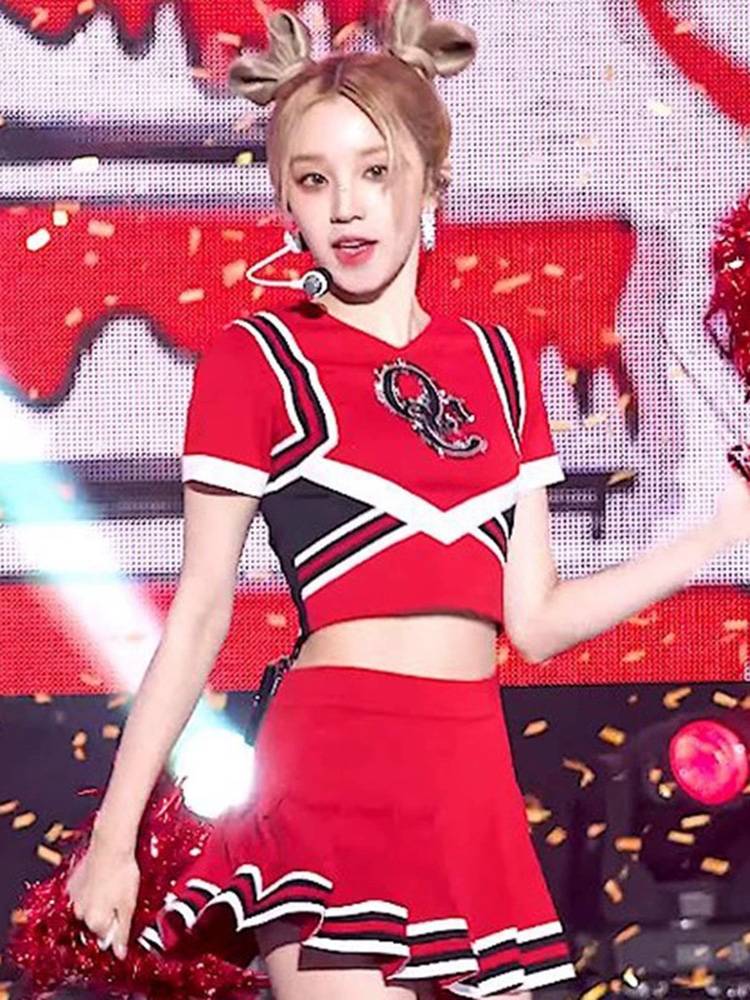 The Korean girls cheerleading and cheering, hot, sweet and spicy dress with a soccer baby costume