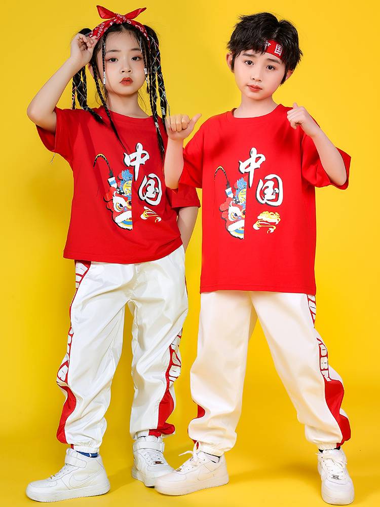 Chinese Red Guo Chao Student La La Team Games Performance Service Shelter Drum Hop Hop Hip -Hop Dance Troupe Sports Dance Performance Service