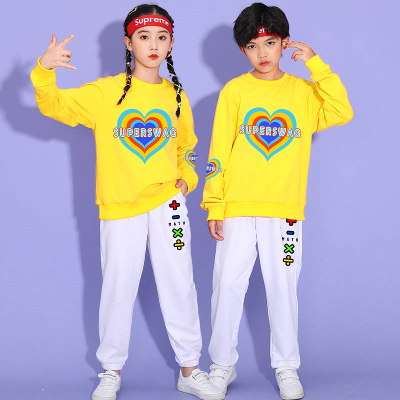 Children's cheerleading team performance service primary and secondary school sports meeting clothing long sleeve opening ceremony enrollment laid laid watch show