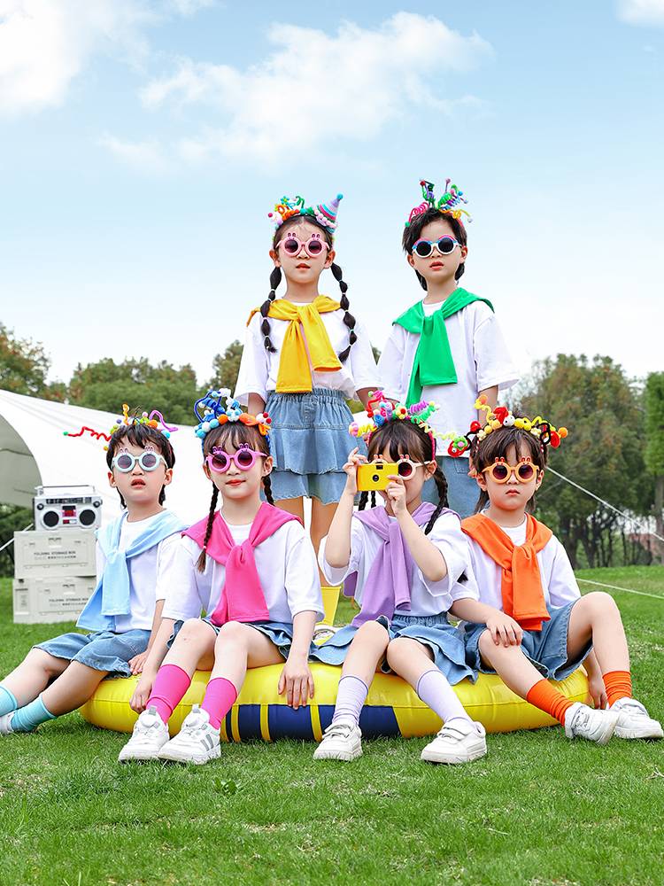 Liuyi Children's Performance Service Kindergarten Graduation Photo Dance Chorus Series Primary School Games Performance Service