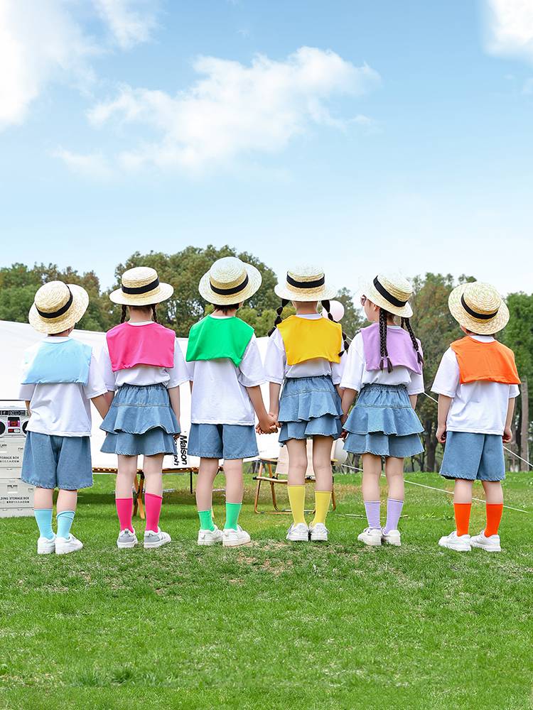 Liuyi Children's Performance Service Kindergarten Graduation Photo Dance Chorus Series Primary School Games Performance Service