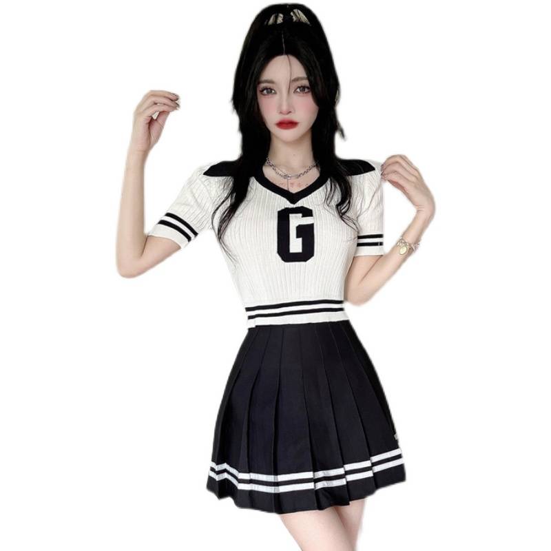 Women's group playing pleated skirt set cheerleading performance service summer football baby cheerleader performance clothing Korean dance