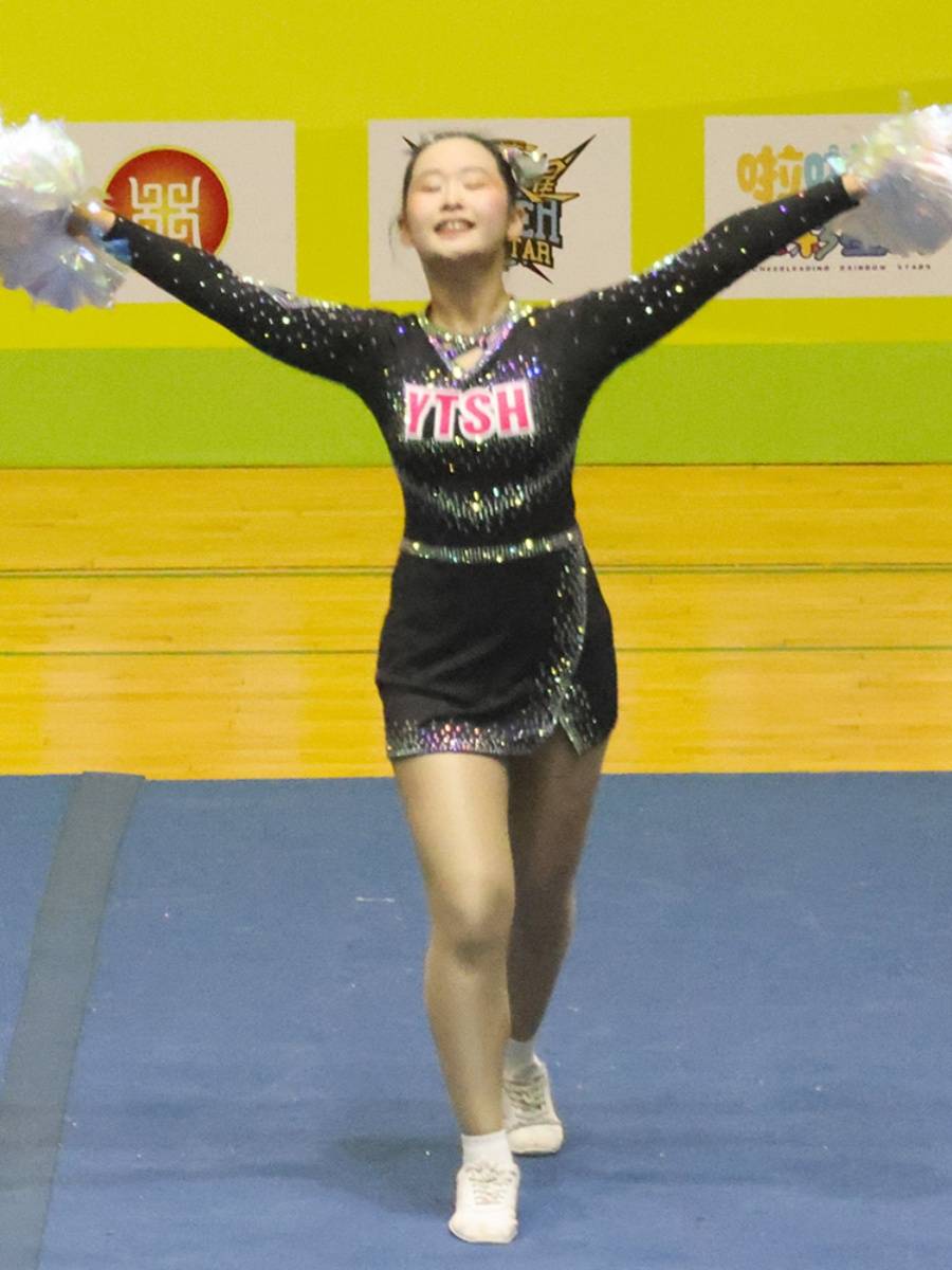 Custom cheerleading competition clothing cheerleading team clothing team clothing team clothing and gym costume 24 new students female and male
