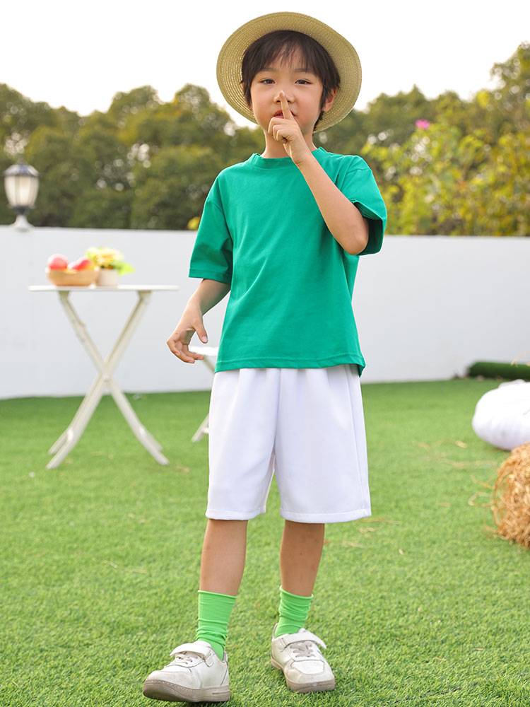 Children's Jazz Dance Performance Server Elementary School Elementary School La La La La La La Kindergarten Chorus Performance Clothing