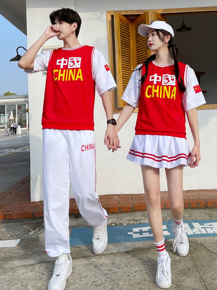 Middle school student sports school service set junior high school student high school school uniform graduation photos of college students chorus cheerleading team