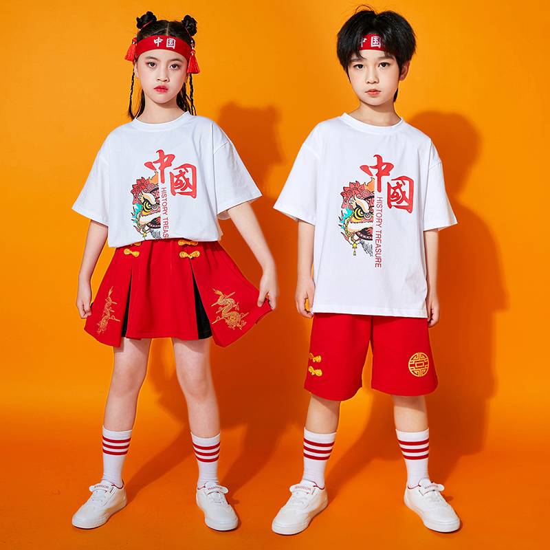 Recommended young children cheerleading teams to wake up lion chorus primary school sports meetings Chinese style kindergarten watch